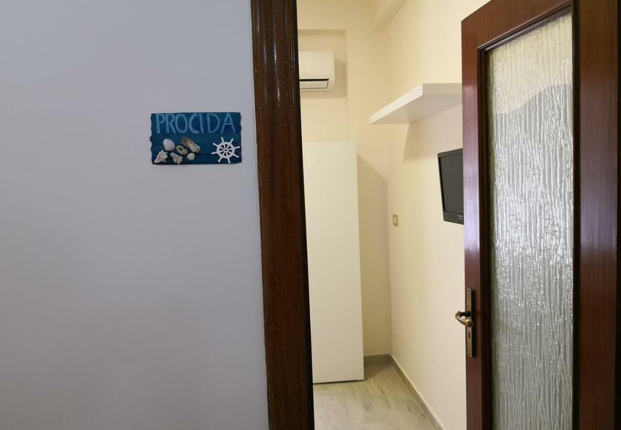 Fenesta Vascia Bed & Breakfast Napoli Eksteriør bilde