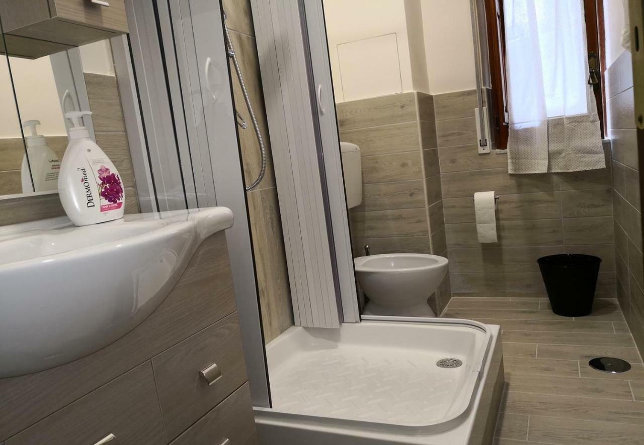 Fenesta Vascia Bed & Breakfast Napoli Eksteriør bilde